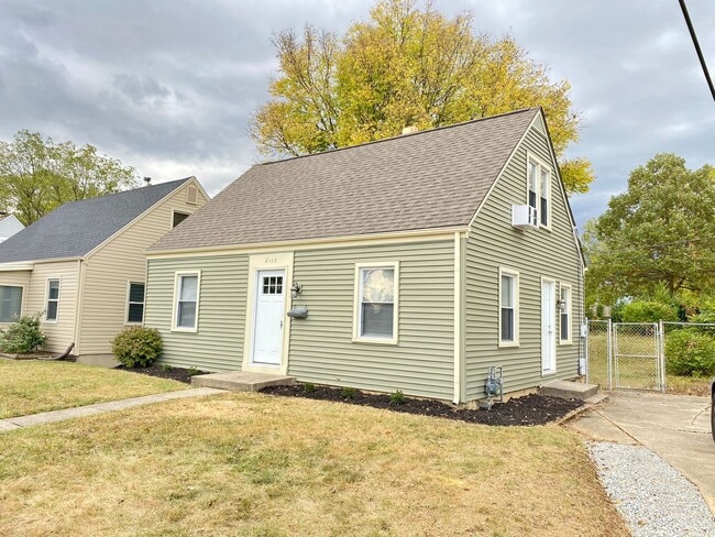 Photo - 2168 W Bataan Dr House