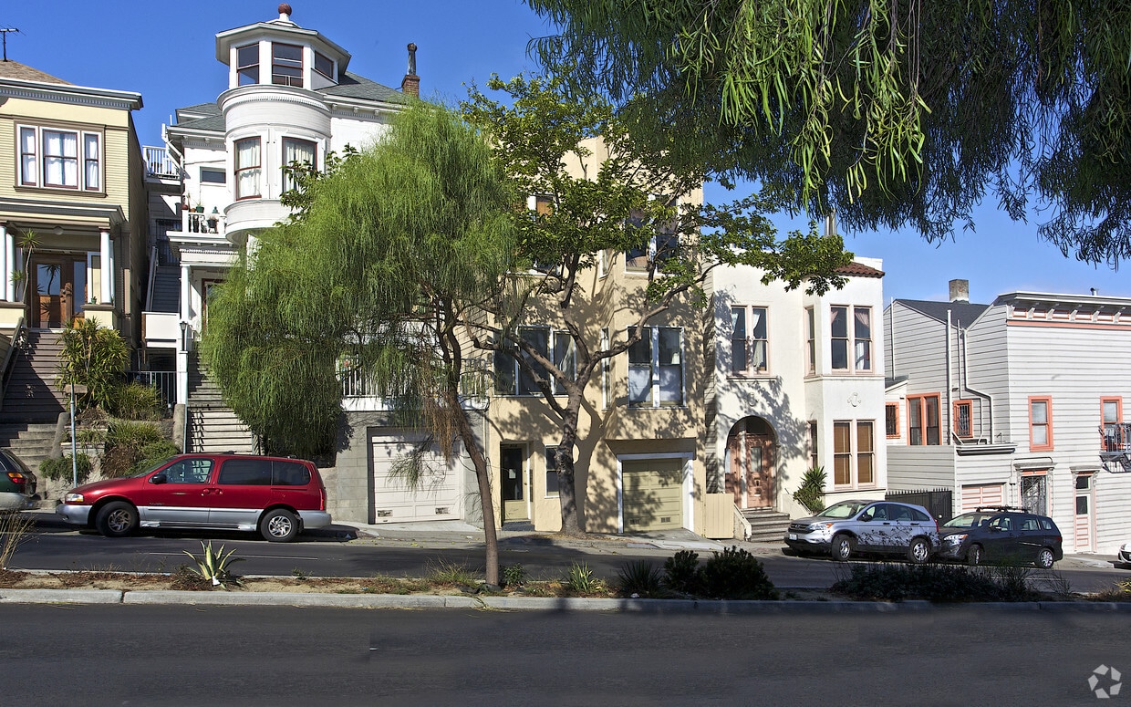 Building Photo - 808 Guerrero St