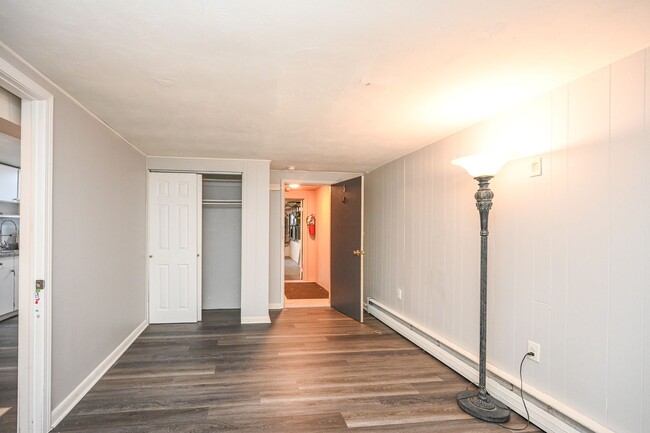 Foto del edificio - 2625 Robertson Ave