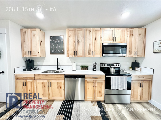 Building Photo - Brand New 3 Bedroom 2 Bath Duplex