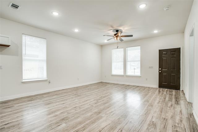 Building Photo - 116 Navajo Dr