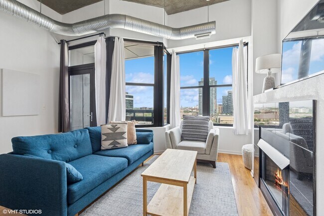 Foto del edificio - 849 N Franklin St
