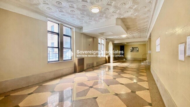 Foto del edificio - 210 West 262nd St