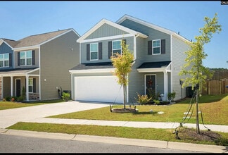 Building Photo - 714 S Long Star Wy