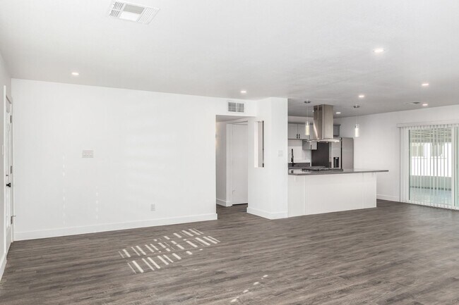 Foto del edificio - North Mountain Home