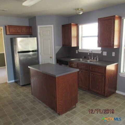 Foto del edificio - 5510 Shawn Dr