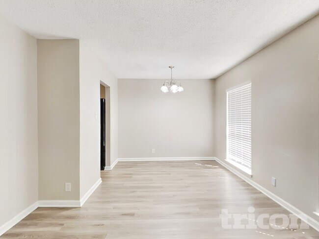 Foto del edificio - 6831 De Palma