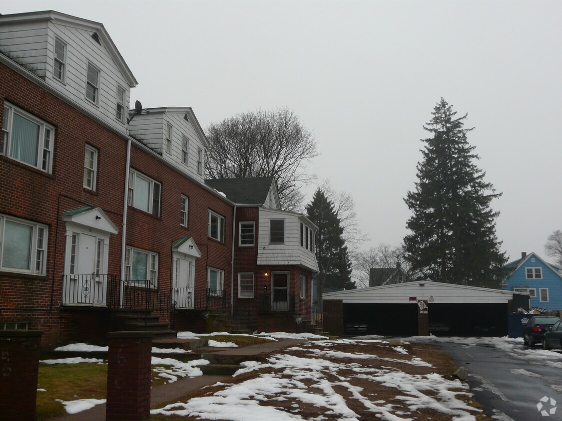 Building Photo - Judson Manor