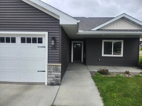 Building Photo - 1581 Keanan Ln