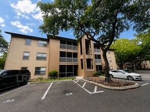 Building Photo - 958 Salt Pond Pl