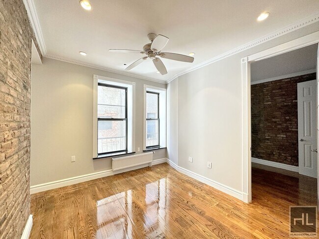Building Photo - East 13th Street
