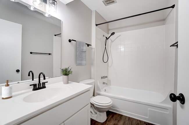 2 BED | 1.5 BATH - Reno Bathroom - Northcrest Garden Apartments