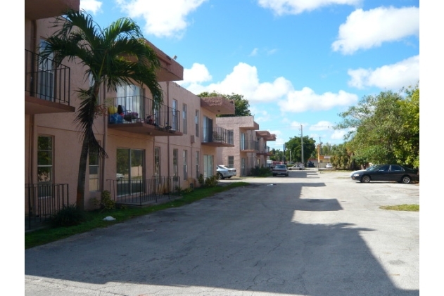 Building Photo - Galaxy Apartments