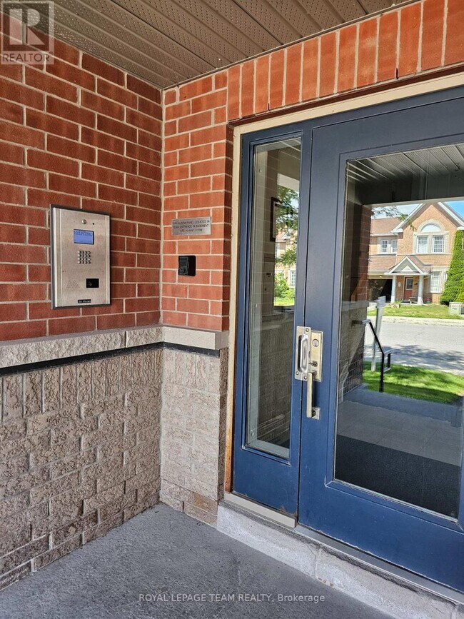 Building Photo - 46 Barnstone Dr
