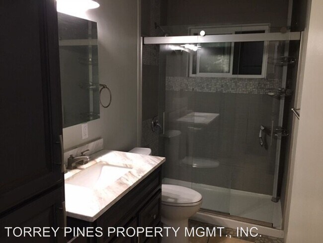 Foto del edificio - 3322 McKinley St