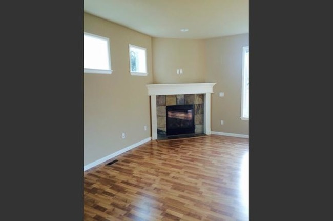 Building Photo - 3 bedroom in Lake Stevens WA 98258