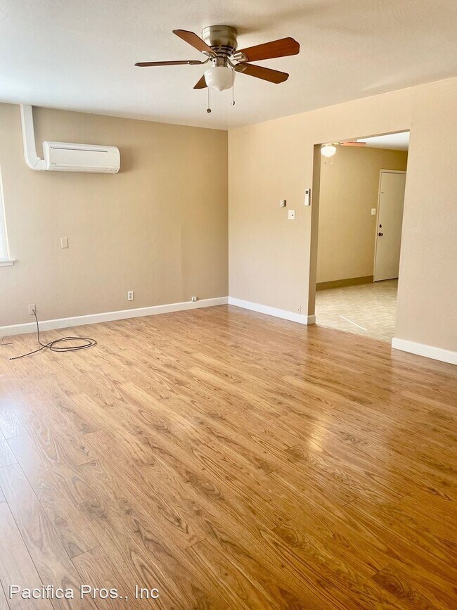 Building Photo - 3 br, 1 bath House - 8335 Mariposa Ave.