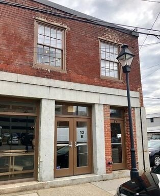 Primary Photo - 15 S 15th St