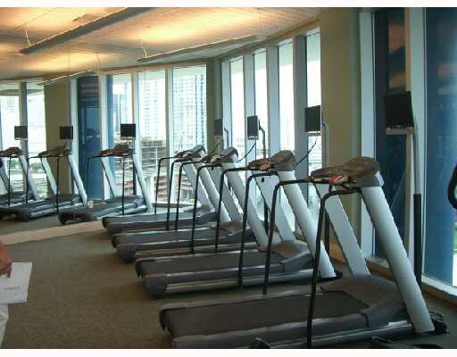 Foto del edificio - 175 SW 7th St