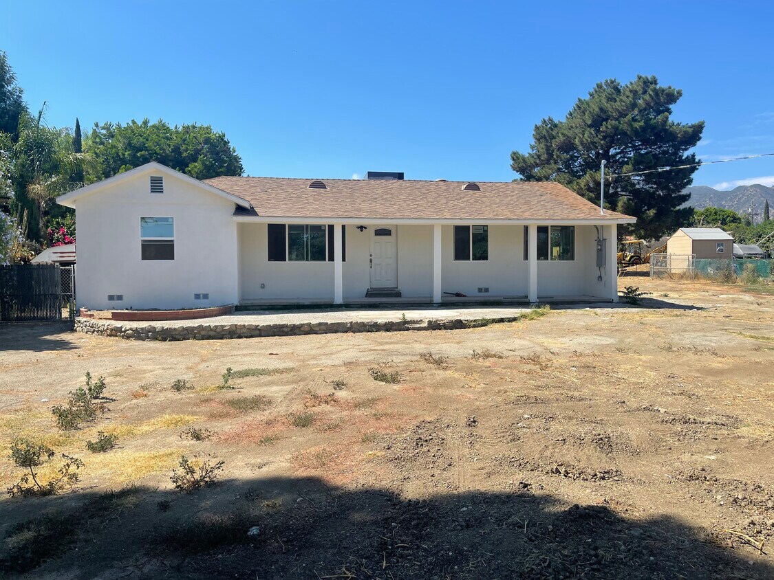 14287 Polk St, Sylmar, CA 91342 House Rental in Sylmar, CA