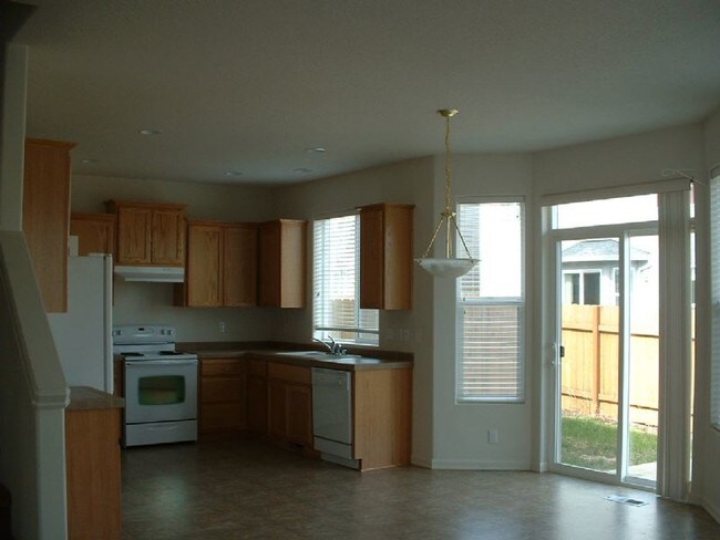 Building Photo - 9312 NE 81st St