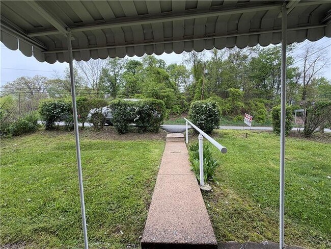 Foto del edificio - 3224 Brodhead Rd
