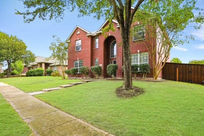 Photo - 1006 Hidden Creek Dr House