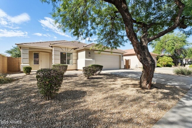 Building Photo - 17513 W Caribbean Ln