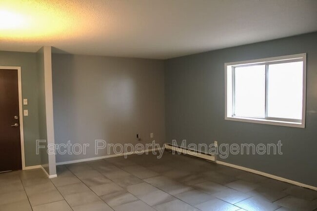 Photo - 418 Allan Ave Apartment