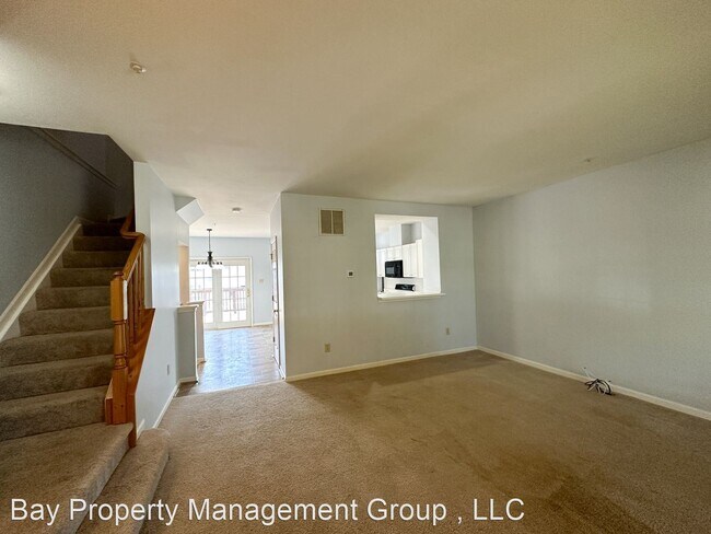 Foto del edificio - 3 br, 2 bath House - 5206 Red Hill Way