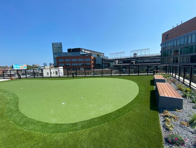 Putting Greens and Benches - 1118 W Patterson Ave