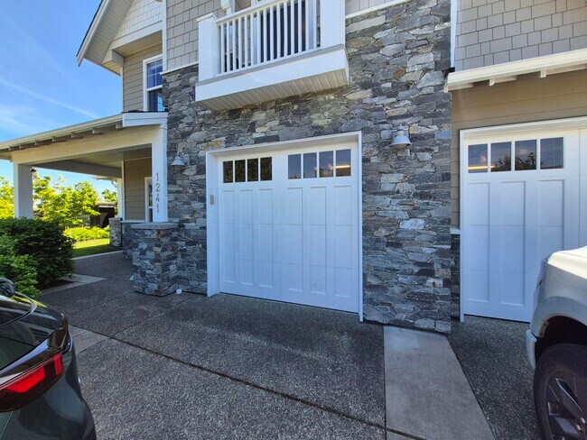 Photo du bâtiment - 1241 Rockhampton Close
