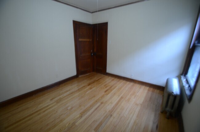 Foto del edificio - 3354 S Lituanica Ave