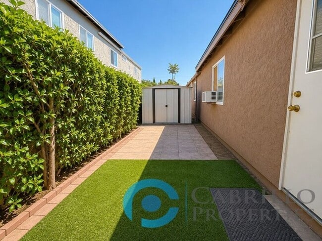 Building Photo - 12627 Lindo Ln
