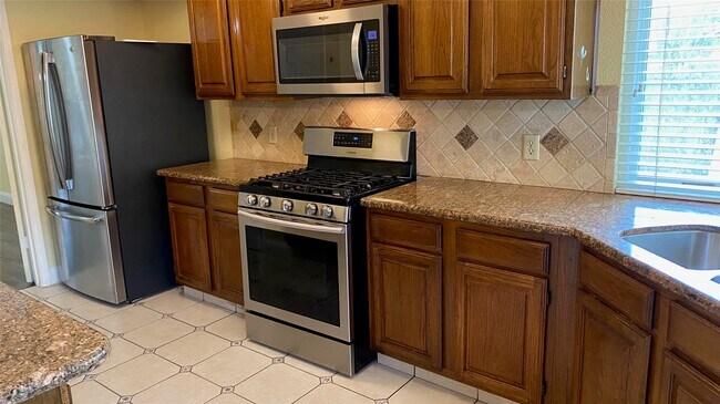 Foto del edificio - 1903 Brushy Creek Dr