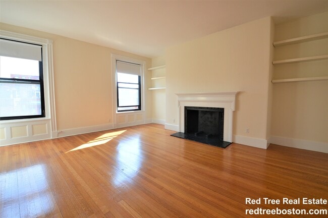 Photo - 504 Beacon St Apartment