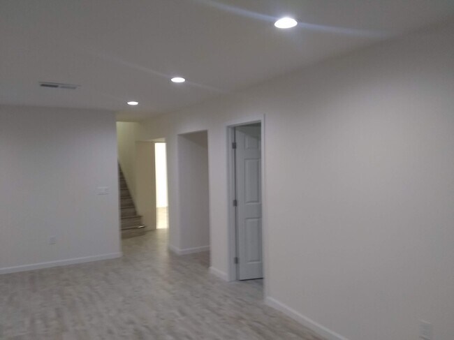 Foto del edificio - 154 W 77th St