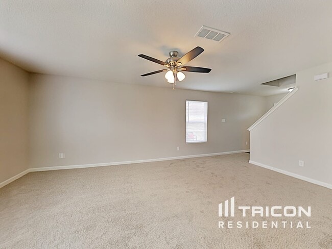 Foto del edificio - 908 Littleton Dr