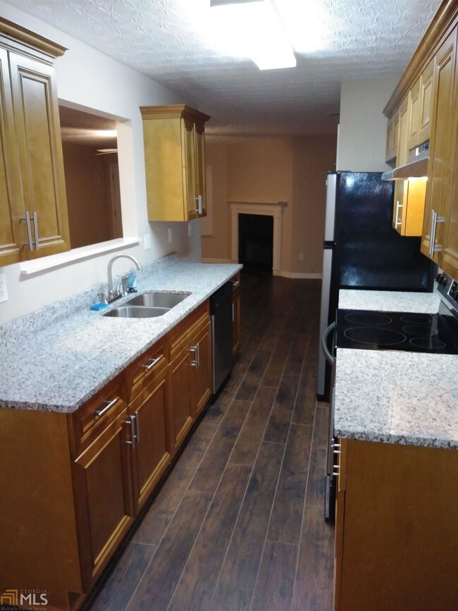 Building Photo - 2960 Vining Ridge Ln