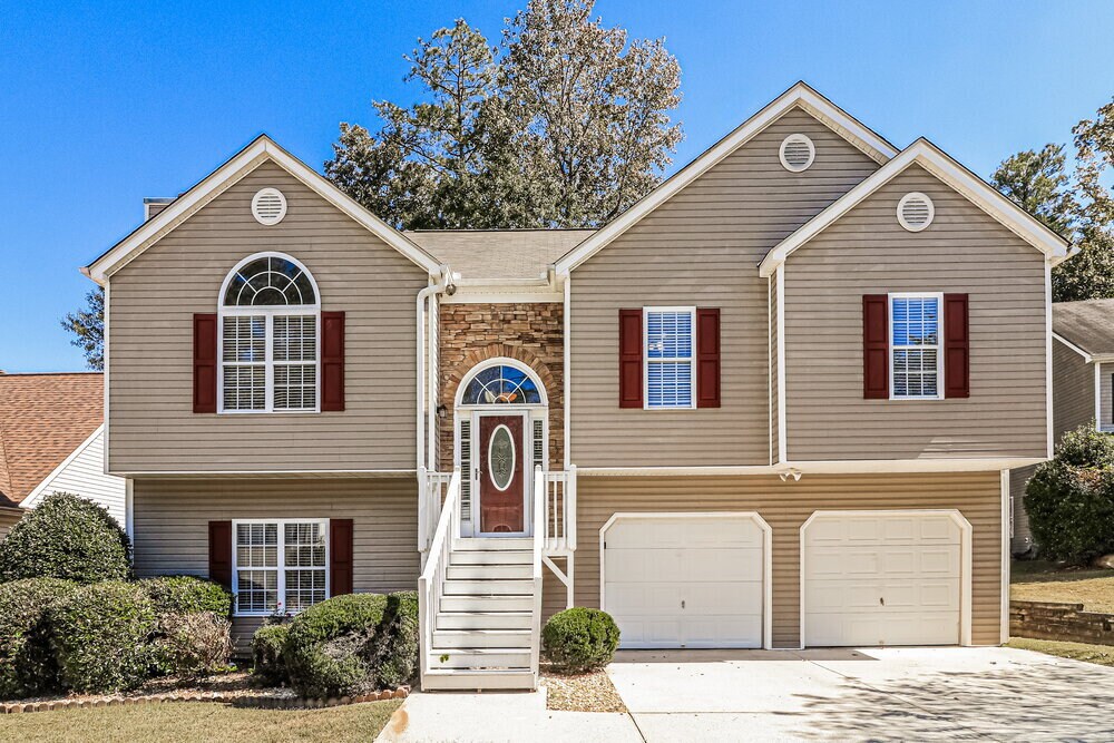 Foto principal - 5879 Newnan Ct