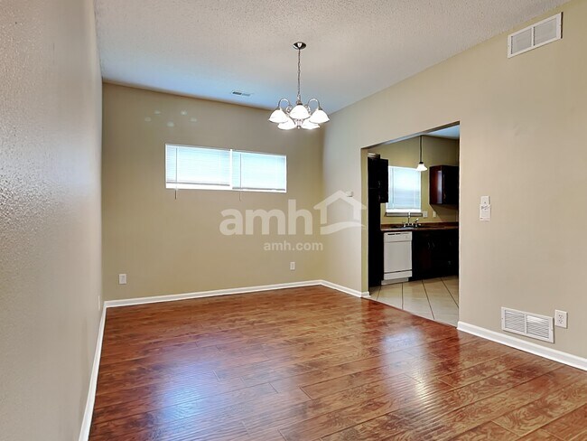 Foto del edificio - 1472 Egret Ln