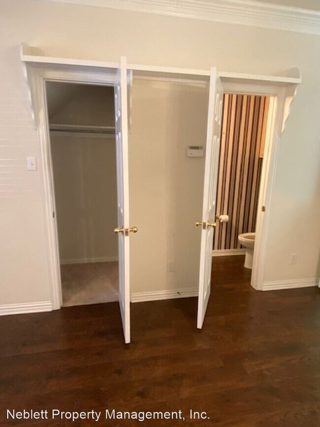 Foto del edificio - 2 br, 2.5 bath House - 201 First St. #104