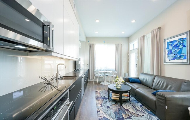 Foto del edificio - 1521 Corcoran St NW