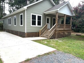 Building Photo - 970 US-64