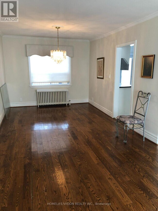 Photo du bâtiment - 140 Mortimer Ave