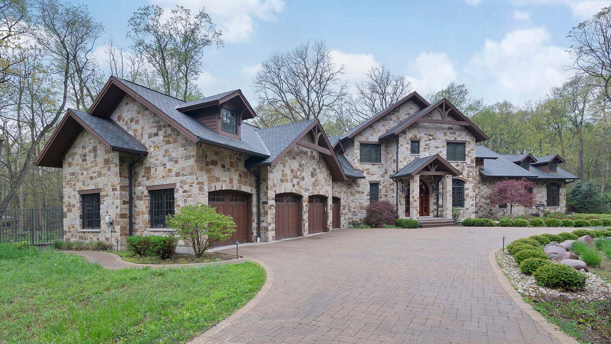 720 Juneberry Rd, Riverwoods, IL 60015 House Rental in Riverwoods, IL