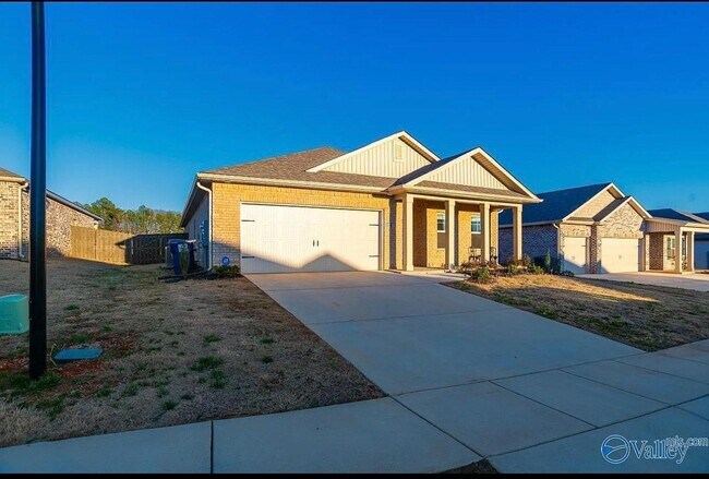 Building Photo - 13222 New Foal Ln NW