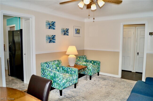 Building Photo - 23015 Clifford Dr