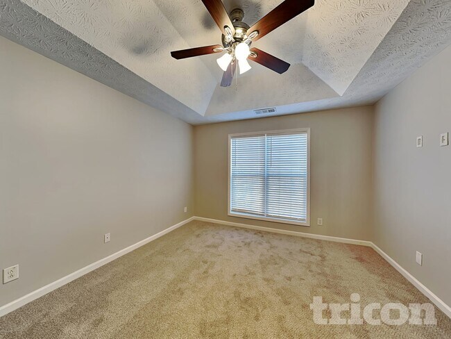 Foto del edificio - 2384 Tolliver Hills Ln