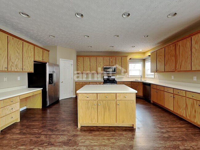 Foto del edificio - 520 Martin Field Dr